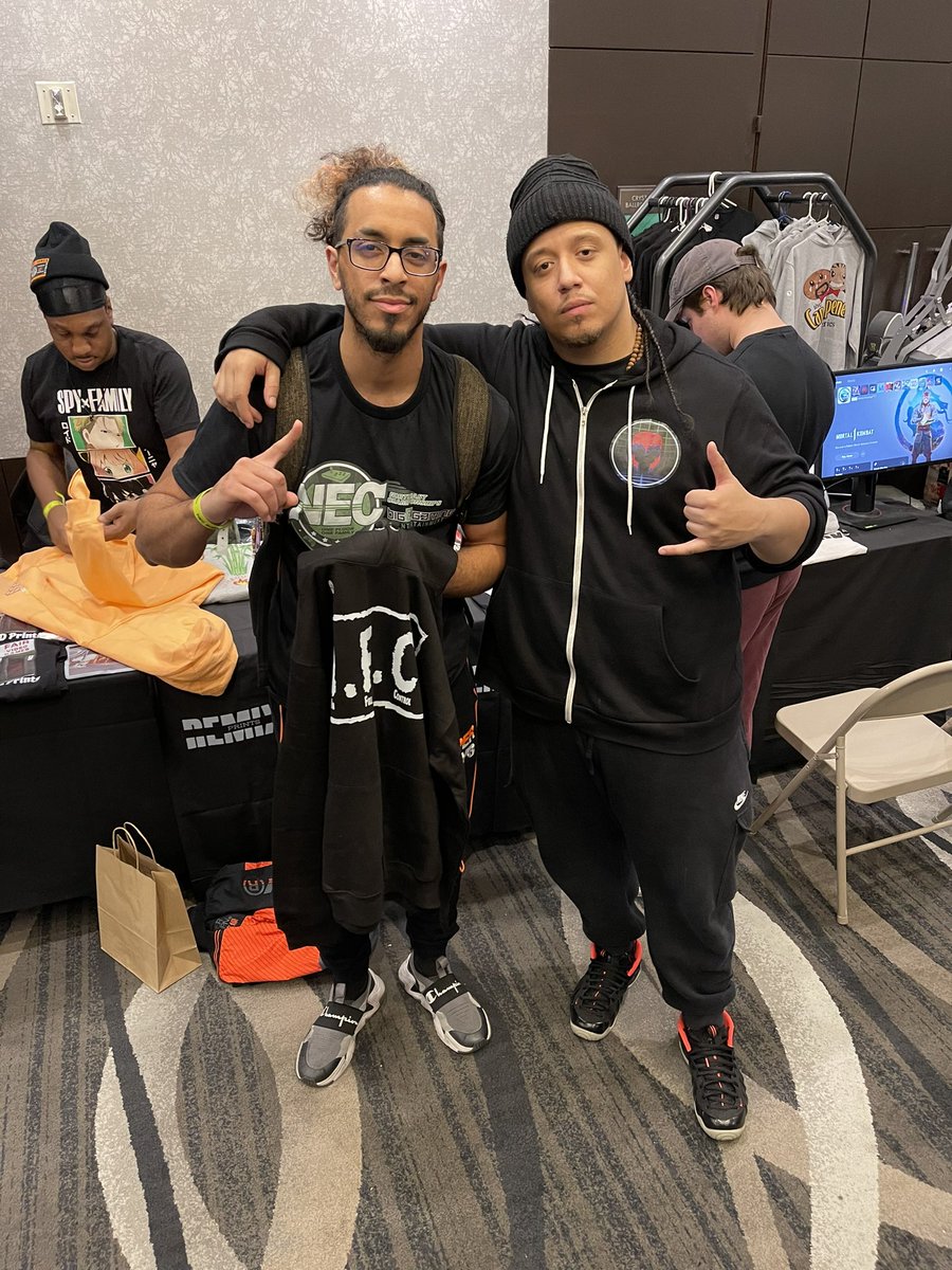 Had to visit my brotha @IFCYipeS and support @RemixD4ever here at #NEC2023🔥🤘🏽 Gonna continue waiting patiently for some #NoFrillz merch 👀