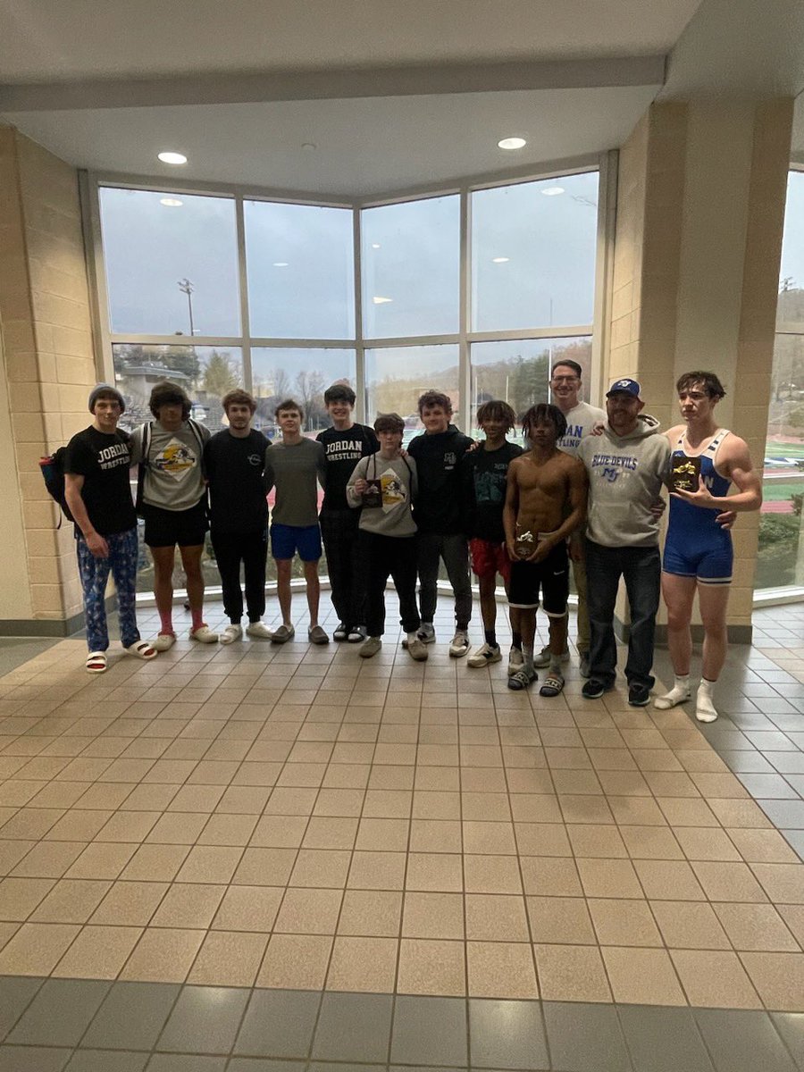 Coach Pate (@jpate19) on Twitter photo Boys finished 5th today as a team at <a href="/McCallieSchool/">McCallie School</a> in Chattanooga.
Cruz Rainwater 1st
Brooks Morton 2nd
Caleb Weight 2nd
Brodie Christmas 3rd
Jacob Horton 6th Boys finished 5th today as a team at <a href="/McCallieSchool/">McCallie School</a> in Chattanooga.
Cruz Rainwater 1st
Brooks Morton 2nd
Caleb Weight 2nd
Brodie Christmas 3rd
Jacob Horton 6th