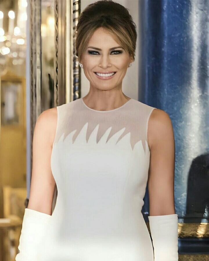 SUBRATA30016572's tweet image. Class
Kindness
Intelligence 
Beauty 

Melania Trump is everything a First Lady should be! 

Drop a ❤️ if you agree.