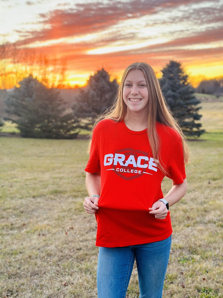 Emma Hiss tweet media