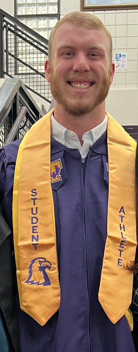 Congratulations Cole Putnam!  Defensive Back from Cordova, TN graduated yesterday with a degree in Business Management! 

#AimHigh | #WingsUp