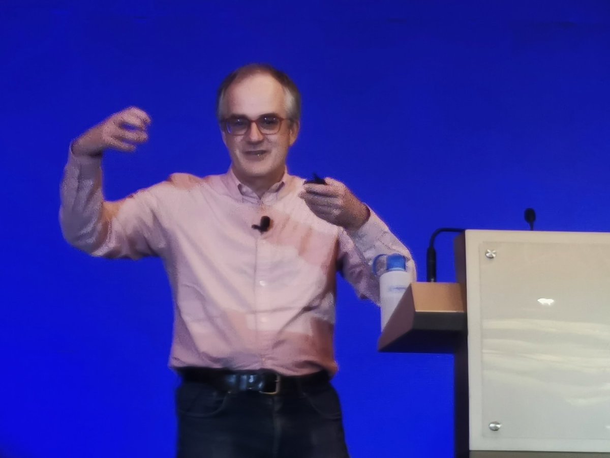 Anna Rogers tweet media