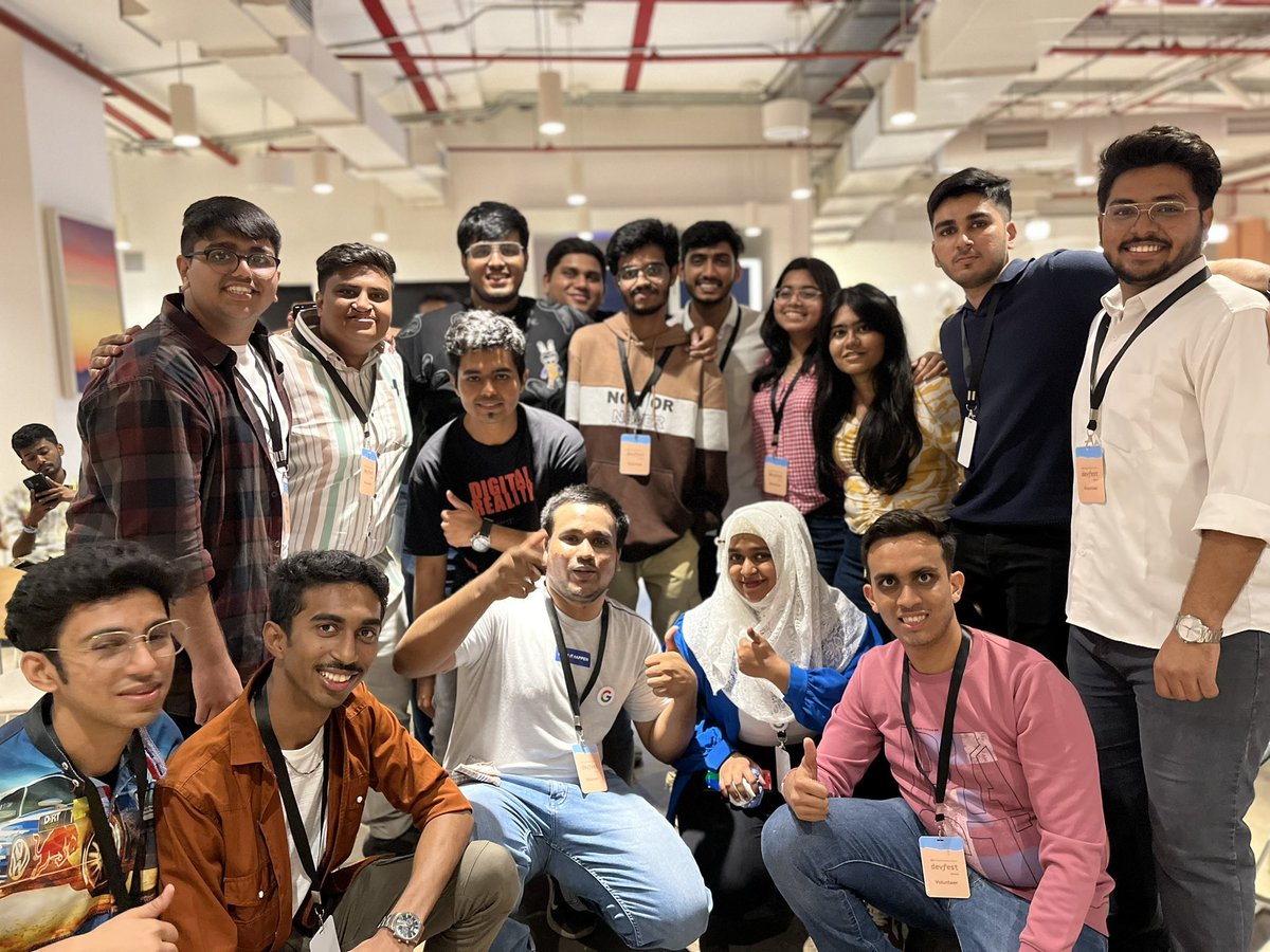 ShraavaniTople's tweet photo. Devfest”23

@gdgmad @GDGCloudMumbai https://t.co/4PXrhC4yVd
