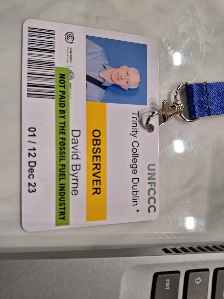 DavidTcd's tweet photo. Nice green sticker to add to my #cop28 badge. Unfortunately there are "2,456 fossil fuel lobbyists" in attendance (https://t.co/QcQR0tzJ6M) @TCDBusiness @tcddublin https://t.co/rHD8K43MY2