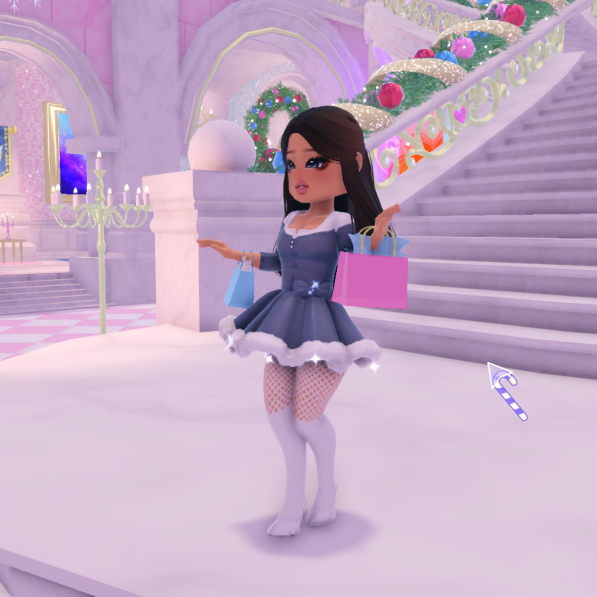 mysticglows's tweet photo. Royale High FREE 0 diamonds outfit idea
ttyl bodice (pattern is by Senzie and same pattern for sleeves) + ttyl sleeves + Sleigh it skirt + shopping bags #rhoutfithacks https://t.co/Hv3cZqn4kd