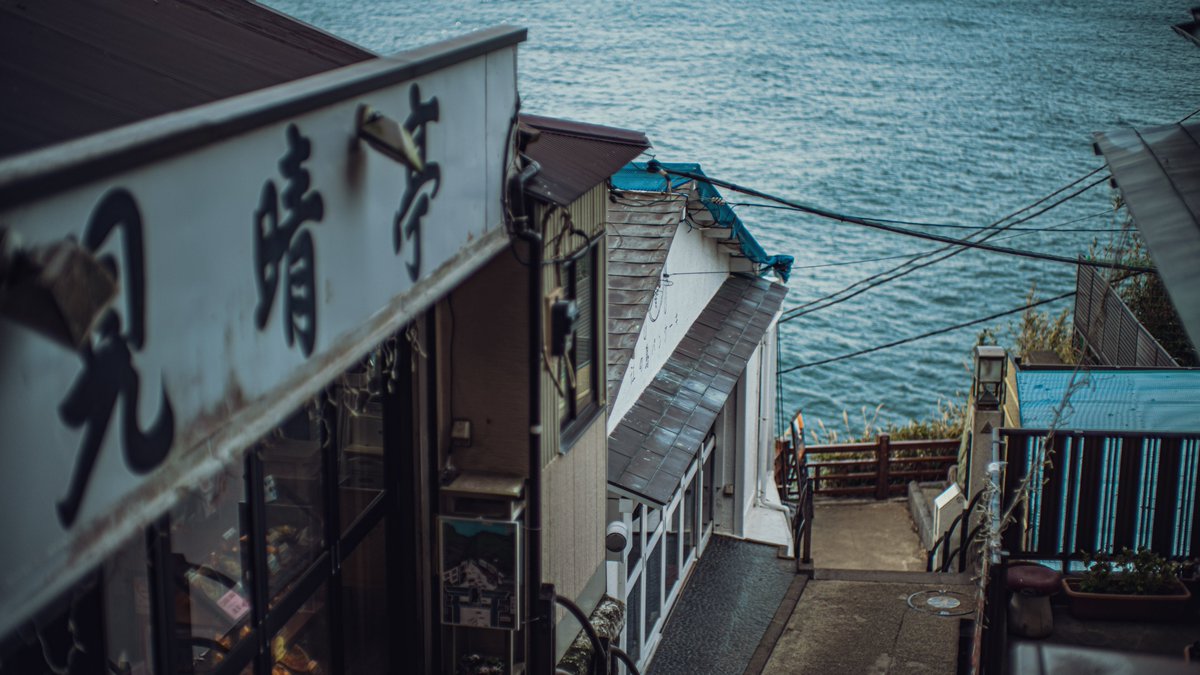 Sakashitagram_T's tweet photo. 朝の江ノ島 https://t.co/qmuoUlyDvv