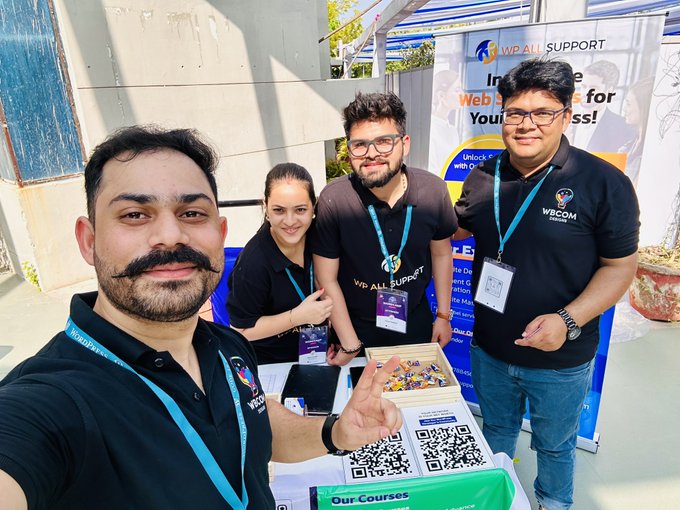 wp_websupport's tweet image. It was very nice meeting @wbcomdesigns team WordCamp Ahmedabad
@WCAhmedabad
@wbcomdesigns
@vapvarun @mani_neeraj
#WCAhmedabad #wbcomdesigns #WPALLSUPPORT