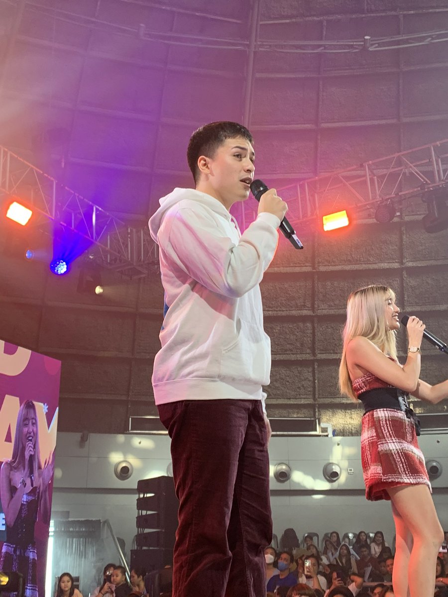 Sparkle_GMA's tweet photo. Feeling like we’re on the clouds with Abdul Raman and Shayne Sava at the #SparkleGrandFansDay2023.
#AbdulRaman #ShayneSava #AbdAyne https://t.co/JsyXpveTfp