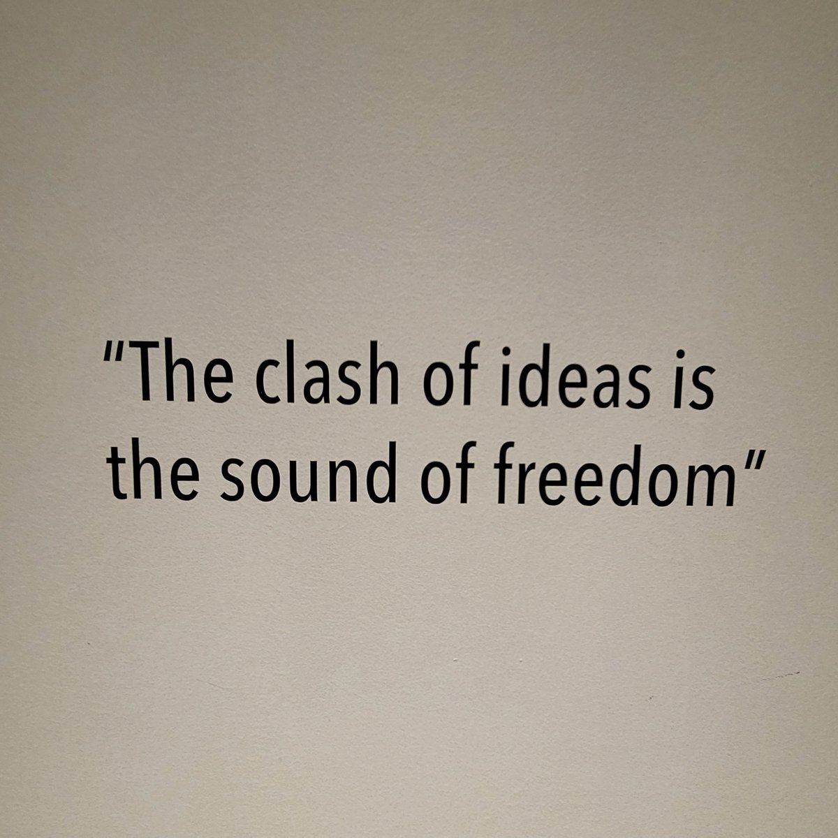 LLarsonMedia's tweet image. 