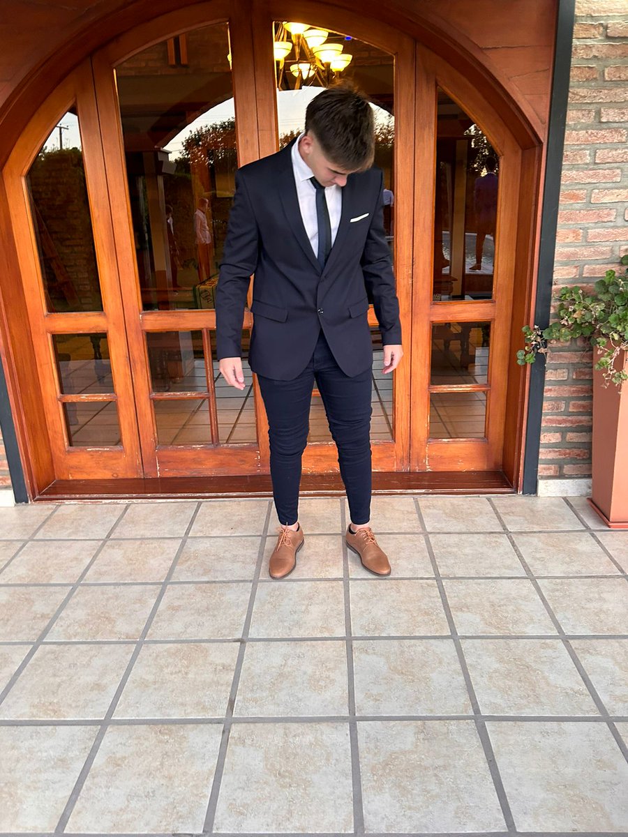 7D👨‍🎓