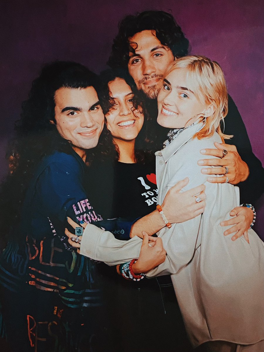 itsmaddierxse's tweet image. my fwends 🫶🥰 #nashcon #spncon #creationcon