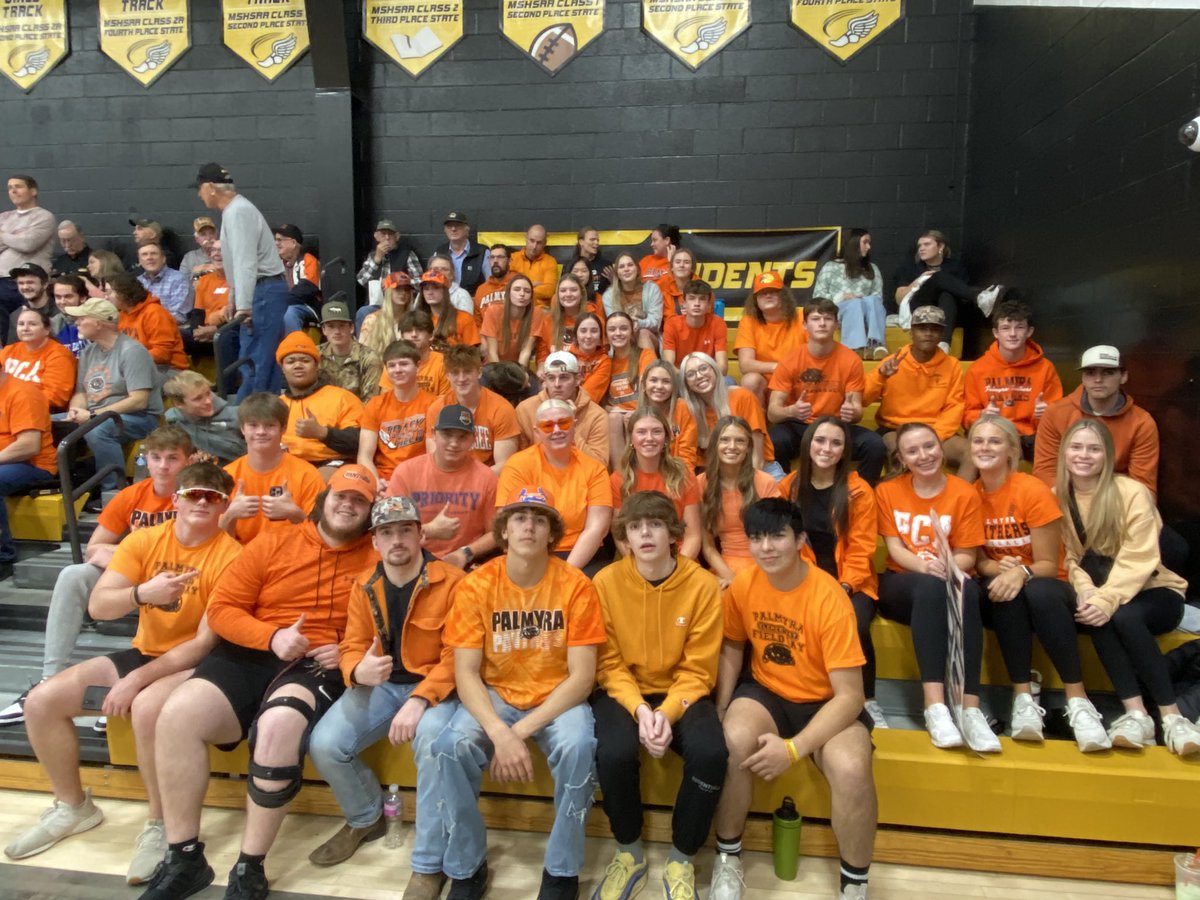 JHarper96's tweet image. Great night for Palmyra Basketball. Girls win on a buzzer beater over South Shelby, and the boys take care of business against Monroe. Great crowd! #WEAREPALMYRA @ChrisDuerr @WGEMSports @SchuckSports