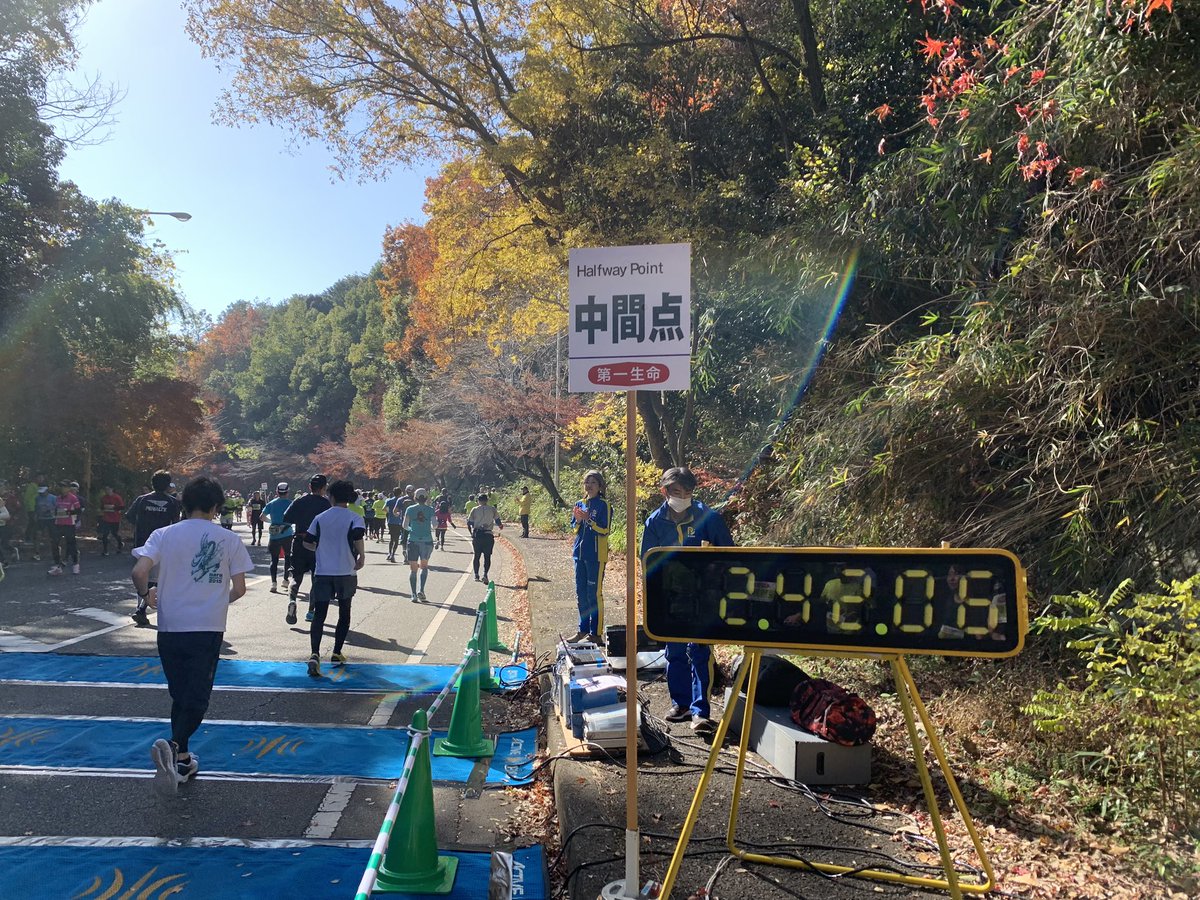 tukementukemeny's tweet photo. マラソンなう https://t.co/94nSOWrbgU