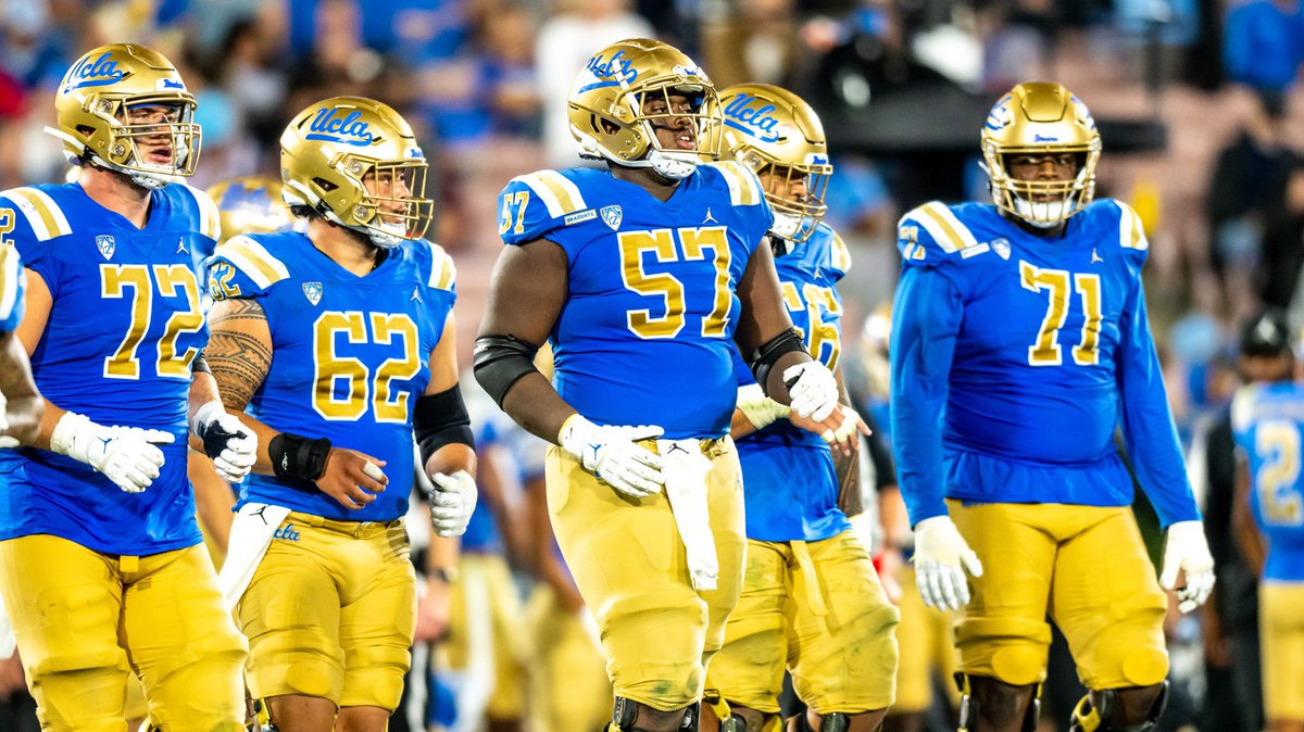 ImMaurice1k's tweet photo. After a great conversation with @CoachDrev am greatful to announce that I have received a scholarship from the University of California Los Angeles @coachfischer7 @coach_crabb  @CoachFisher51 https://t.co/fHD6yXsOrV
