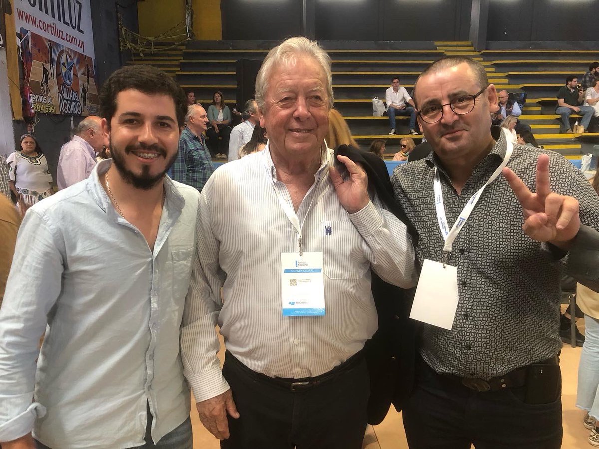 MorosiNahuel's tweet photo. Con alegría y entusiasmo participamos junto compañeros de todo el País en la Convención Nacional de nuestro Partido Nacional.🔵⚪️@PNACIONAL 

Orgullo de pertenecer a la juventud más organizada y movilizada del país.@PNacionalJoven 

¡Vamos por más! ✌🏻 https://t.co/VOr1X5AxiC