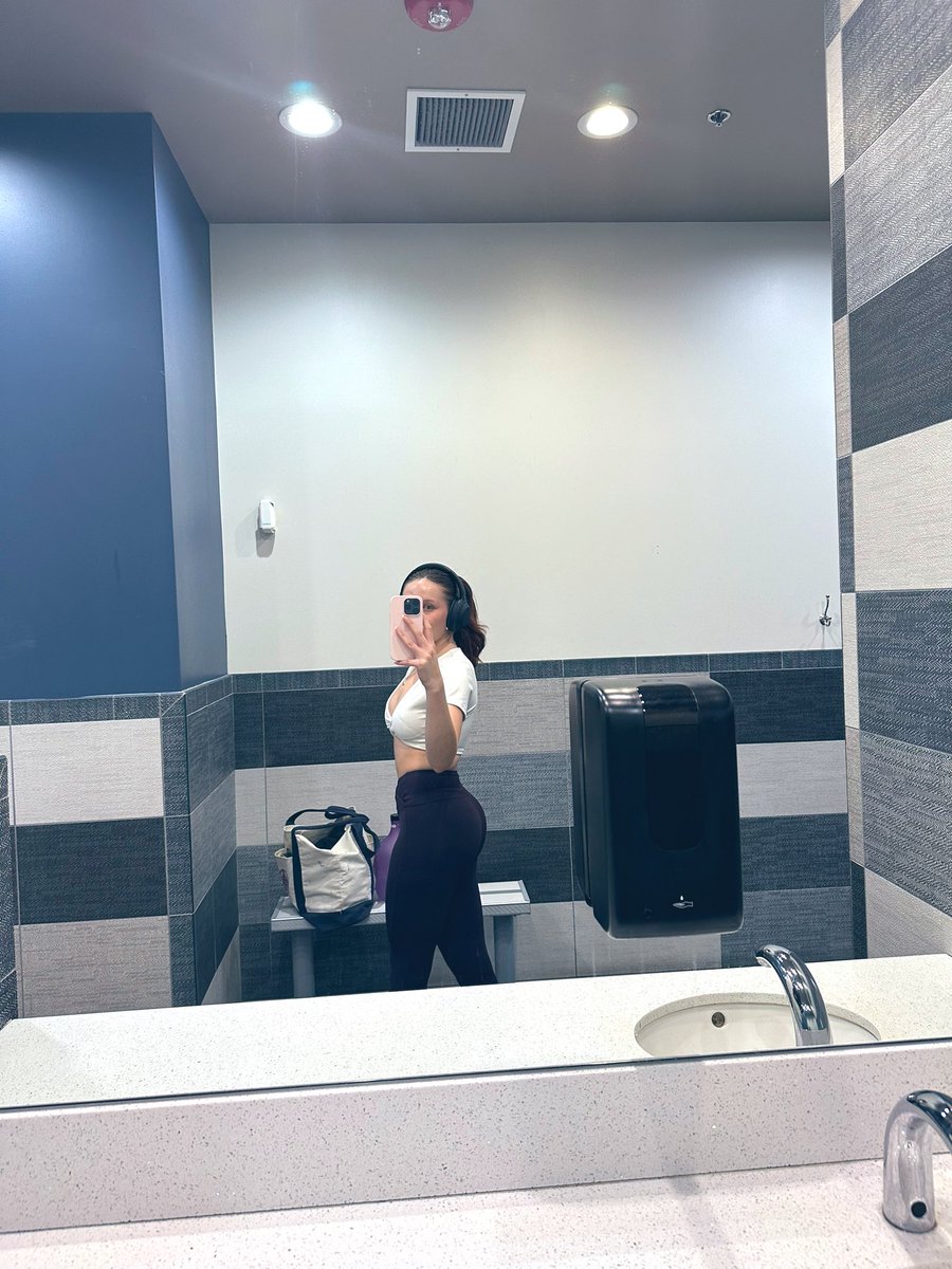 haleymarieavila's tweet photo. Ig @ haleysfit_
🏋🏼‍♀️ https://t.co/ak8z9RENDJ