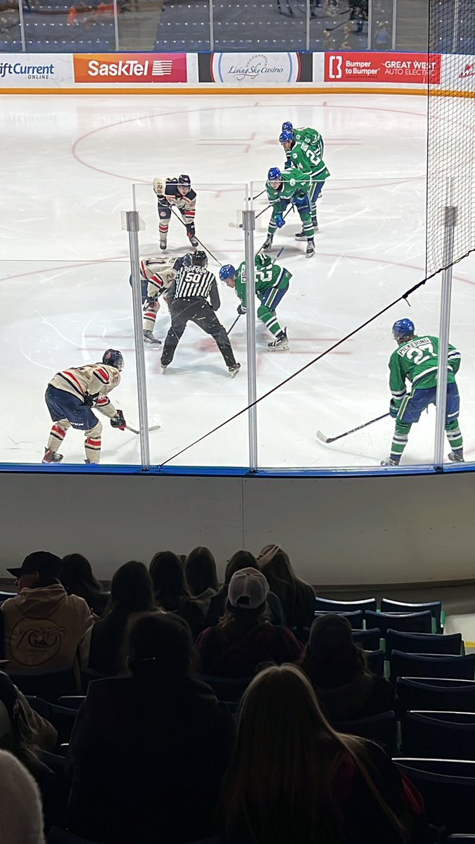 Enjoying an evening of great hockey @SCBroncos and two periods of solid play and now to play a good solid smart third period to finish it off #WHL #BroncosHockey