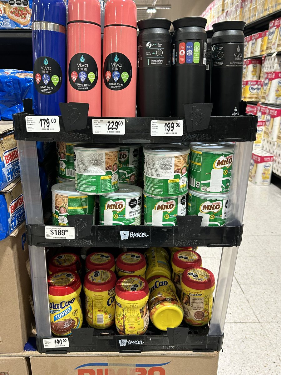 joseperesandi's tweet photo. @BarcelMx Esto sucede en Chedraui Universidad creo que no se vale utilizan los anaqueles de Barcel para exhibir otros productos https://t.co/QqB6Aixmdm