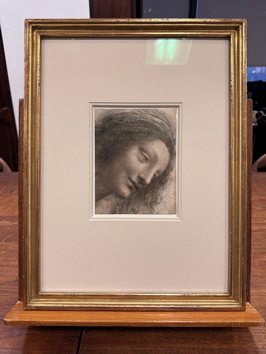 diederick_p's tweet image. It would have been very selfish of me not to share with you this long-awaited encounter with one of the most moving drawings I have ever had the chance to approach. I came out of it speechless, overwhelmed by the voluptuousness of these divine lines.