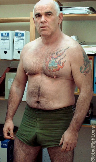 Muscledads from https://t.co/uDvNgxouOP profiles link  --  #cowboy #farmer #muscledaddy #muscleman #redneck<a href="/tag/cowboy"class="tags"><span>#cowboy</span></a><a href="/tag/hotdaddy"class="tags"><span>#hotdaddy</span></a><a href="/tag/summervibes"class="tags"><span>#summervibes</span></a><a href="/tag/summerfun"class="tags"><span>#summerfun</span></a><a href="/tag/farmer"class="tags"><span>#farmer</span></a>