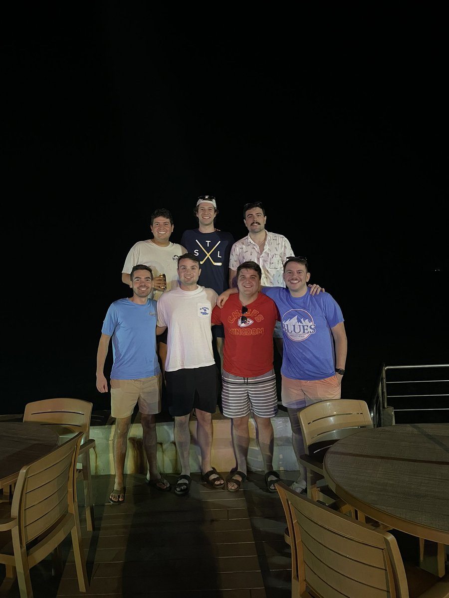 So great to see members of the Alpha Sigma &amp; Alpha Upsilon pledge classes together!