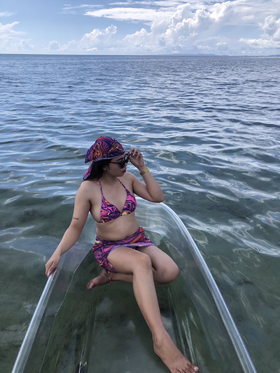 JaselRavago's tweet photo. catching some waves, some rays and some favs🌞 https://t.co/KflKFFaNXE