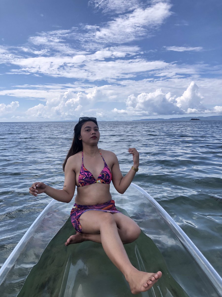 JaselRavago's tweet photo. catching some waves, some rays and some favs🌞 https://t.co/KflKFFaNXE