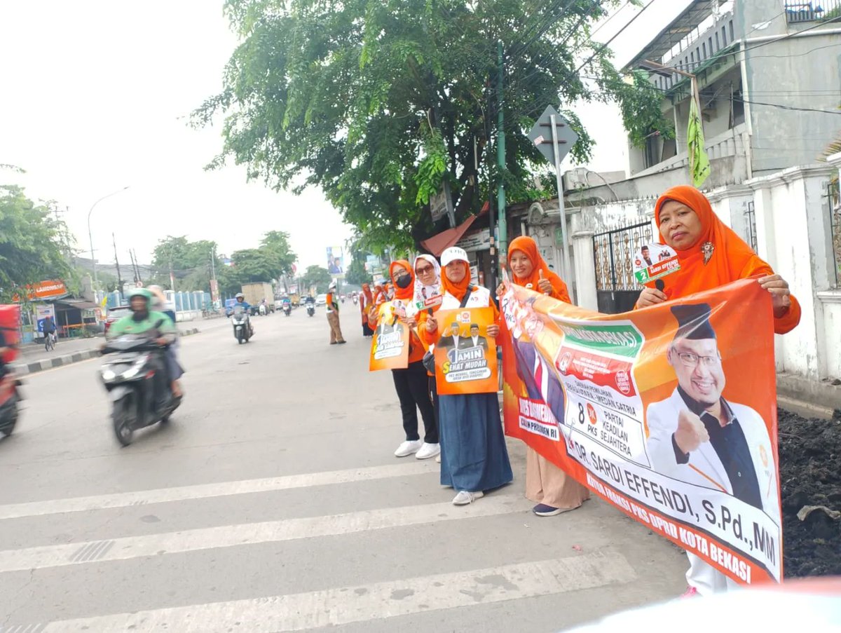 slistya's tweet photo. #PilihPKSAja
#PKSMenangJakartaIbuKota
@sahabatsardi02
@dpramedansatria
@syaikhu_ahmad
@pksejahtera
@DpcMedansatria https://t.co/XWpTCfqEJZ