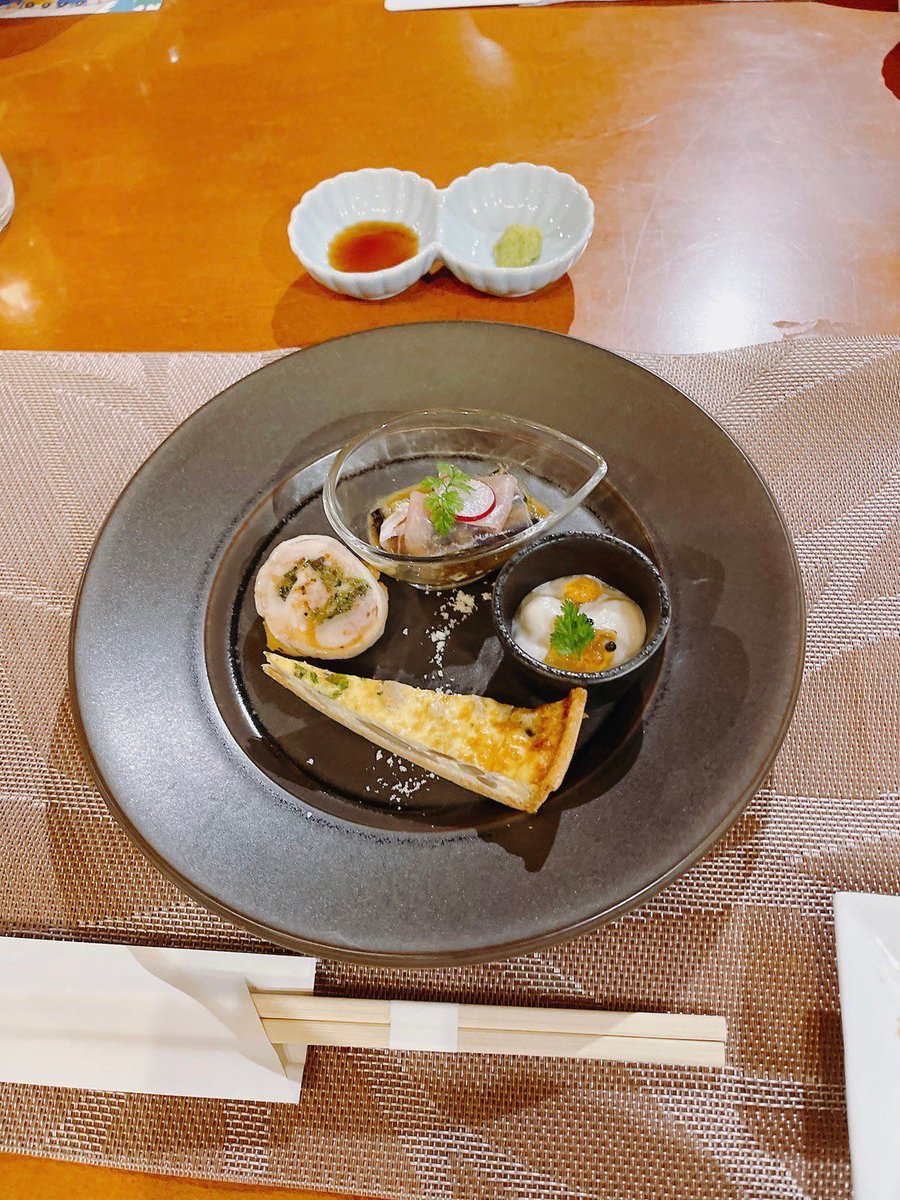 52x96's tweet photo. Xになってからみんなのツイート見えなくなってる…
別府温泉行ってきた
別府風雅の貸切露天風呂とお食事♨️
#別府温泉
#別府風雅 https://t.co/5nl2quvdGa
