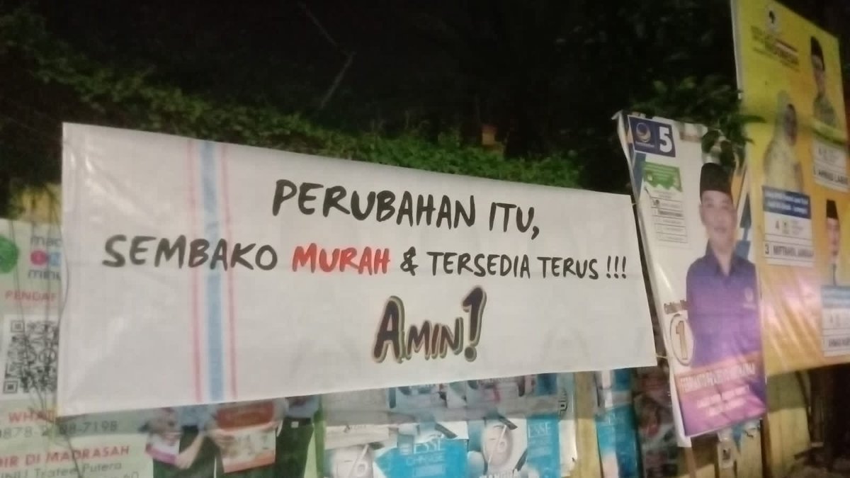 AshfaAbidd's tweet image. Berkat inspirasi dari @BosPurwa, @imanlagi, @UbahBareng . Sy dan temen2 yg adalah cuman &quot;kaum UMR lebih dikit&quot; tergerak buat kontribusi. Dan btw, ini juga kontribusi pertama kita di dlm election campaign. 

Lanjut dibawah.....