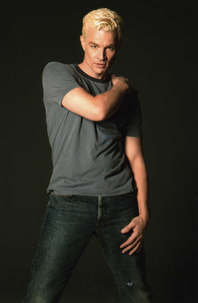 jamie_marsters's tweet photo. Pics of the Day: James Marsters making a t-shirt & jeans look like... *this*...
@JamesMarstersOf #JamesMarsters #HowDoesHeDoThat #ItsLiterallyJustJeansAndATShirt #AndYet #Oustanding #Superb #NeverLookedHotter #NoOneHasEverWornJeansAndATShirtSoWell #Revelatory https://t.co/B9Scb9FoBW