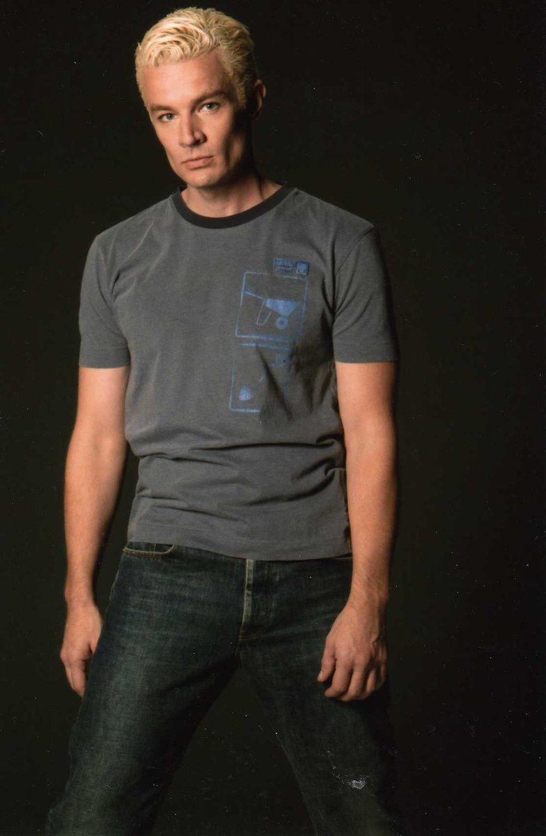 jamie_marsters's tweet photo. Pics of the Day: James Marsters making a t-shirt & jeans look like... *this*...
@JamesMarstersOf #JamesMarsters #HowDoesHeDoThat #ItsLiterallyJustJeansAndATShirt #AndYet #Oustanding #Superb #NeverLookedHotter #NoOneHasEverWornJeansAndATShirtSoWell #Revelatory https://t.co/B9Scb9FoBW