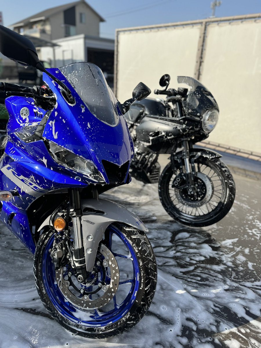 katapi_cat's tweet photo. やっと洗車´Д`)🩵🩵
来週はツーリングだからね🏍

今日暖かい😇🩷 https://t.co/C3DX3i4deM