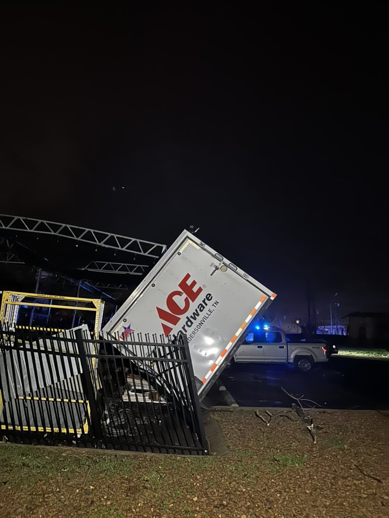 BreeSmithWx's tweet photo. Damage from the Ace Hardware in Hendersonville… please remember these small businesses in the coming weeks. Christmas sales are what so many require to stay open- support them how you can. 

@nc5 @AceHardware https://t.co/PAmrPQSOUe