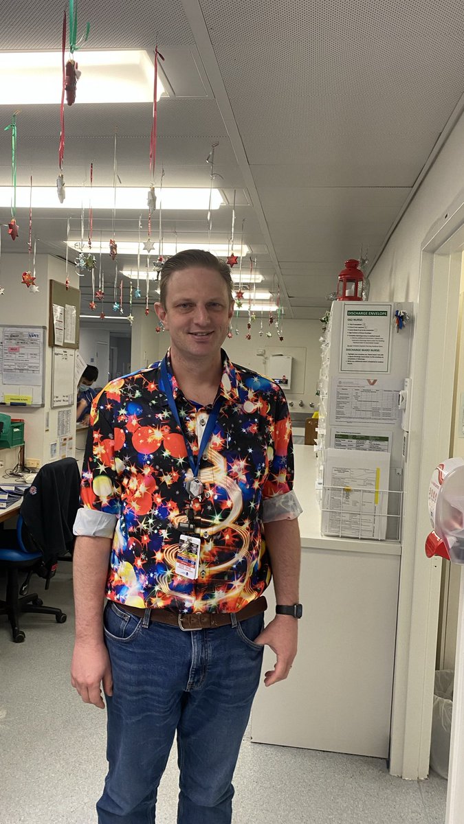Sunday ward round - told you today would be louder!
<a href="/LiangRhea/">Rhea Liang</a> <a href="/DrEricLevi/">Dr Eric Levi</a> <a href="/MichaelJRay4/">Michael Ray</a>