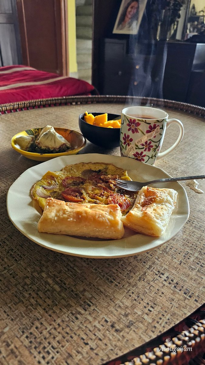 Kickstart your day with your comfort food!
#foodphotography