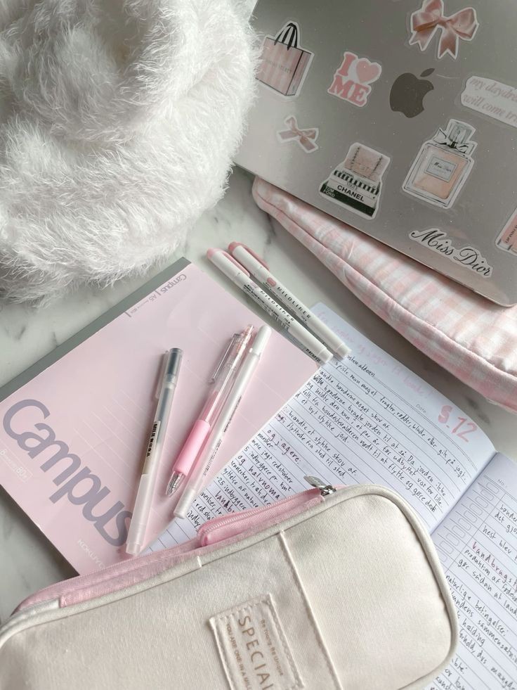 plateofz's tweet photo. hi #studytwt! i'm looking for a moots ♡
🙋🏻‍♀️ aku khanza²⁷ lagi nyari temen ngambisss!

★ sekarang 9th grade! 
★ enfp 🤹🏻‍♀️
★ i love kpop &amp; aku mulfan 🛩️💓 aku jg suka nonton kdrama &amp; novel enthusiast!

help rt/♡ this tweet thankies🫶🏻
#mutualan #ambisverse #studyacc #ambistwt https://t.co/Dp4qRDNBfN