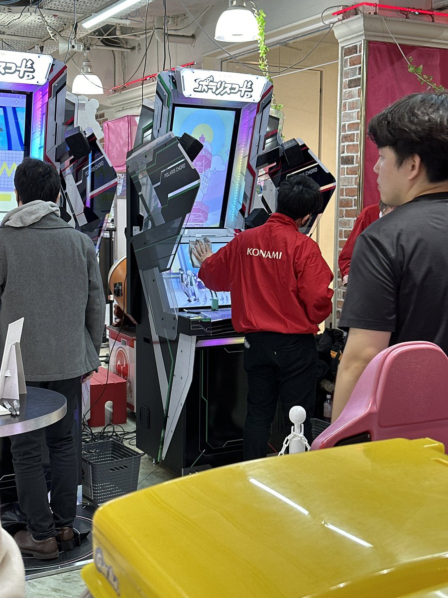 Stoolbnd's tweet image. Went to my first loctest today in Kawasaki, for #ポラリスコード
Will put some more up close pictures in the thread below 👍
Brief review: I’d enjoy playing it again 😁