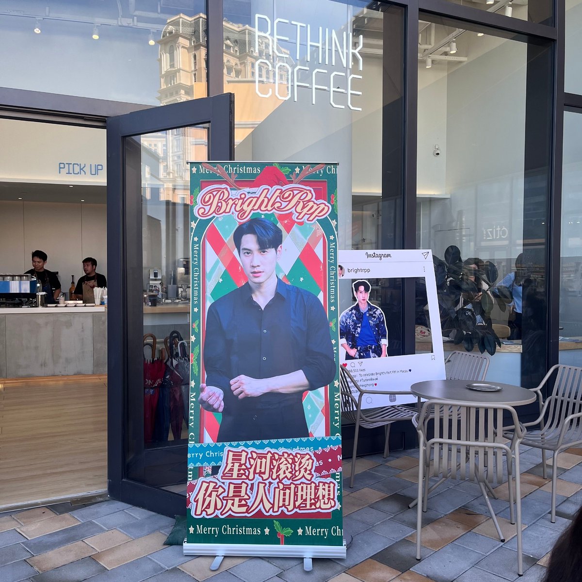 BrightRpp_Only's tweet photo. Thank you for your support of Bright.

#brightrpp #ไบร์ทรพีพงศ์
#BrightRapheephong 
🌟#SOLBright ☀️ https://t.co/Gjx1Pg225H