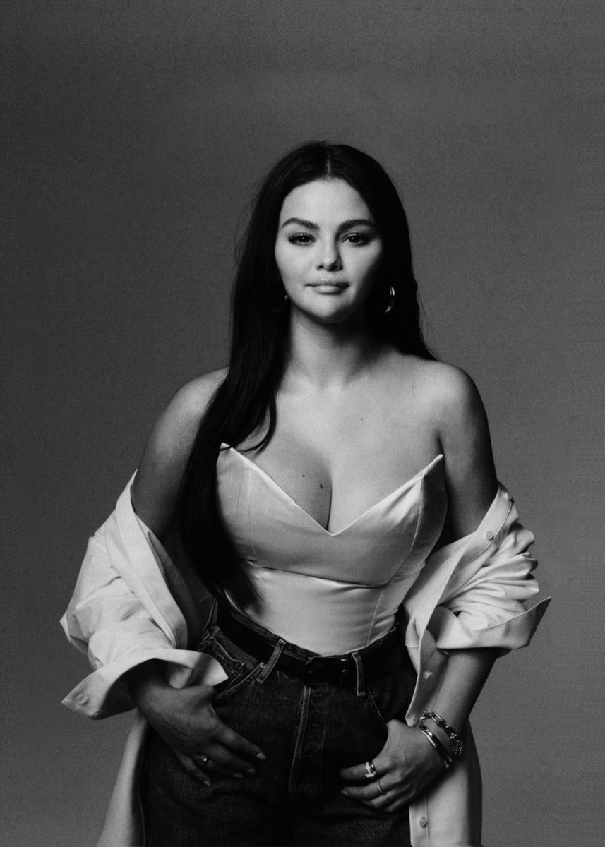theyluvselener's tweet photo. debunking every “zionest” rumor around Selena Gomez. https://t.co/fMg2LodH4k