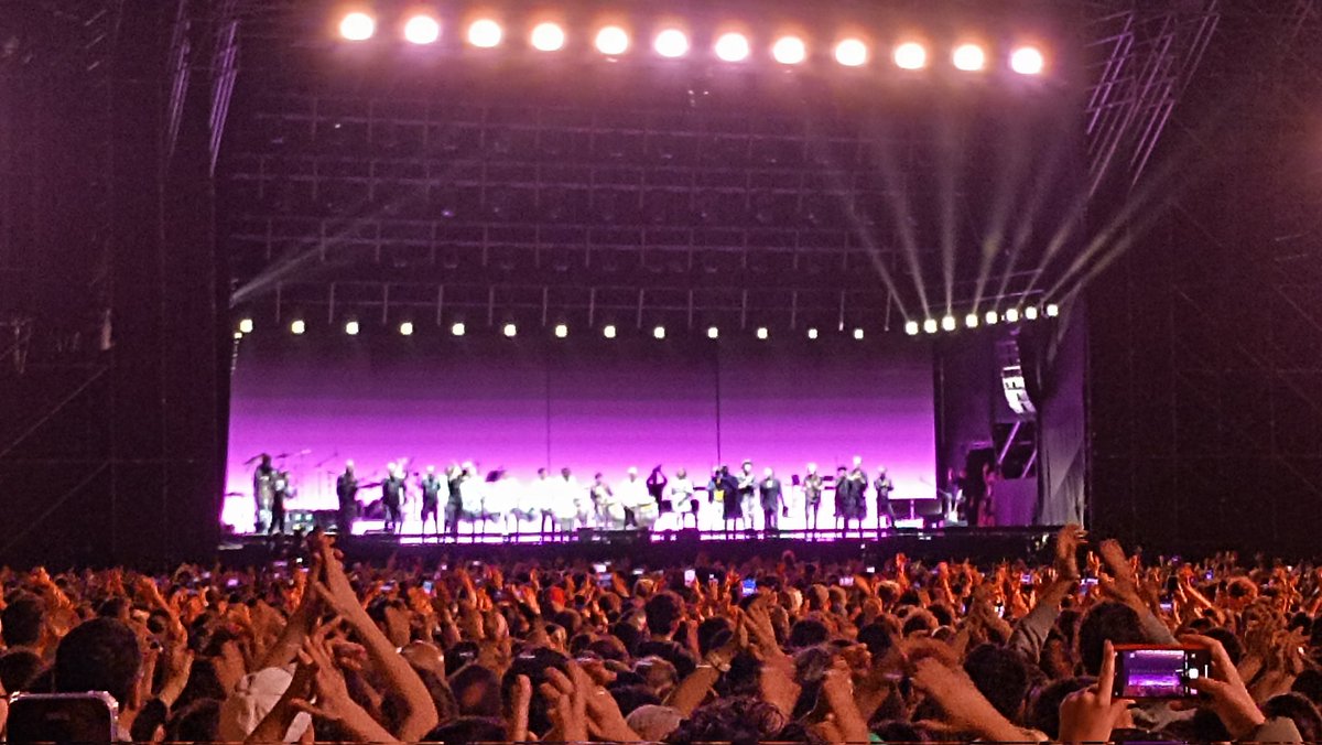 TejedorLaura's tweet photo. Increíble show. Gracias por tu música !! 
@FitoPaezMusica 

#fito https://t.co/D1s14z6ugG