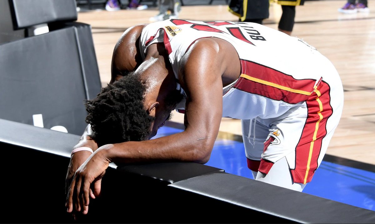 Apex Jones tweet media