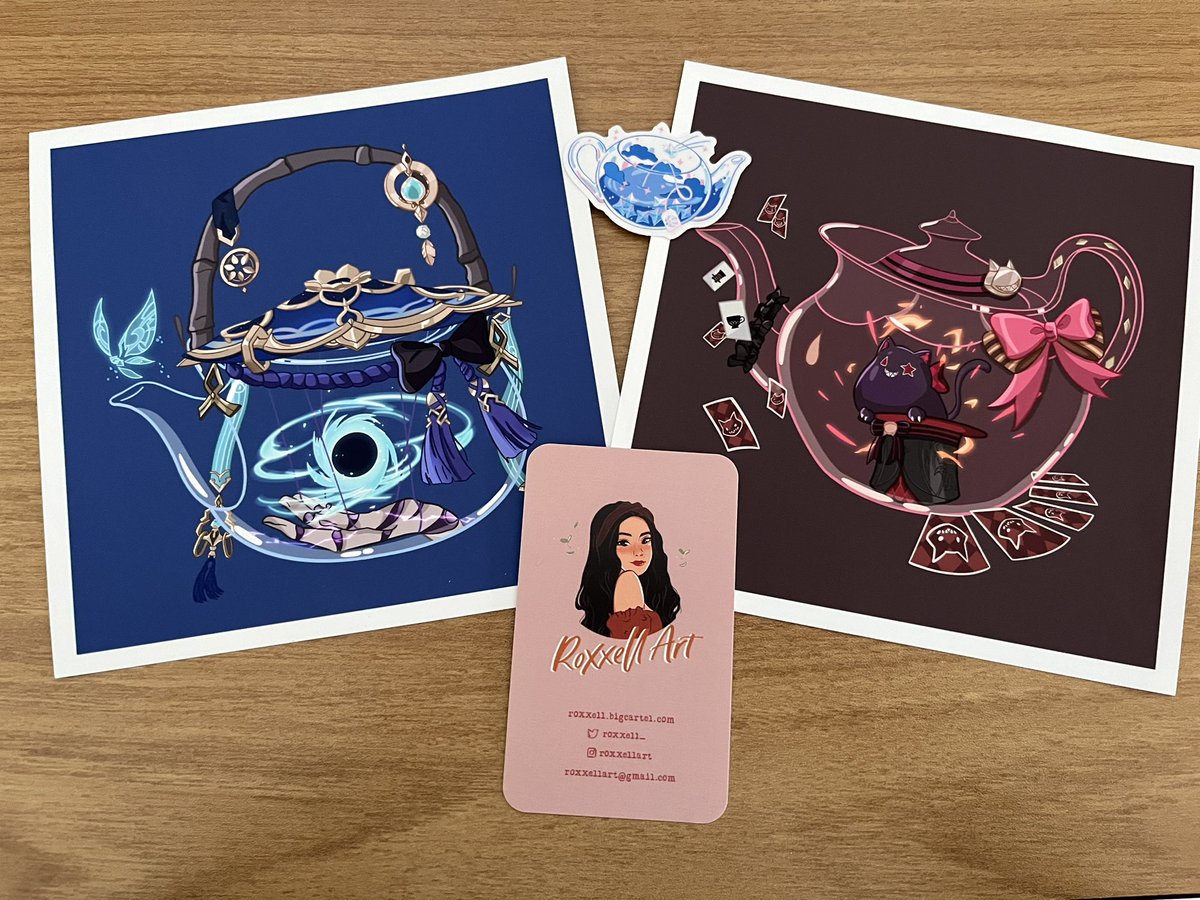 Sams09685046's tweet image. Once again, thank you @roxxell_ for your beautiful art, it never fails to amaze me 😍✨ always keen to see what new teapot designs you come up with in the future!