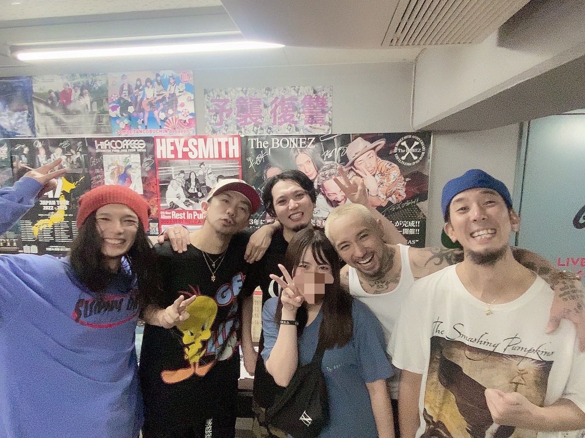 もったか tweet media