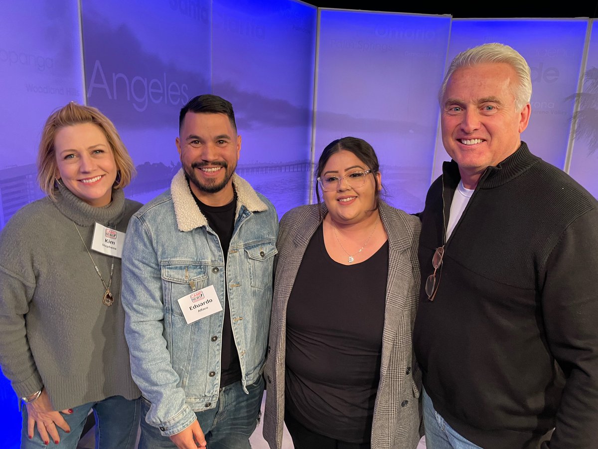 VickyPineda_'s tweet photo. Thanks @KimKMPH and @TheRickChambers for being great mentors today. I really appreciate all your advice today! #campnews2023 @CampNewsTV #anchorcamp https://t.co/WUg3jkj1CI