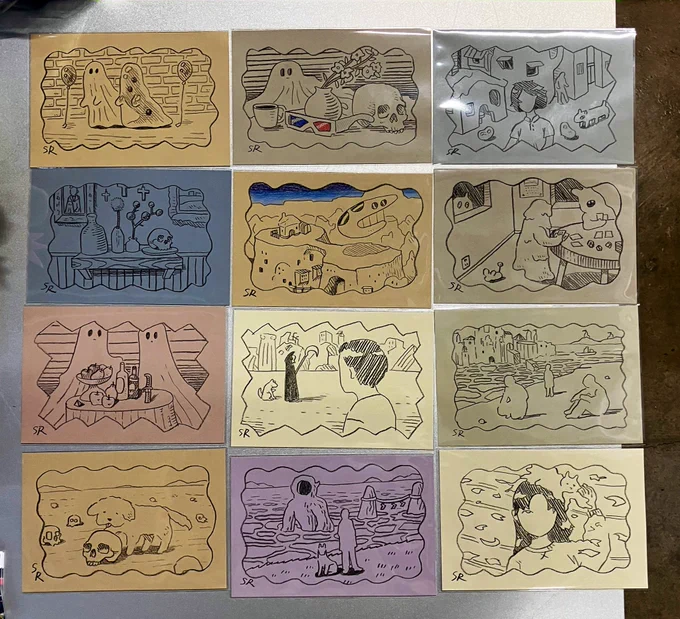 おまけイラスト(絵を買ってくれた人への)はこの中からランダムで入ります。
こんなサイズ感です。 