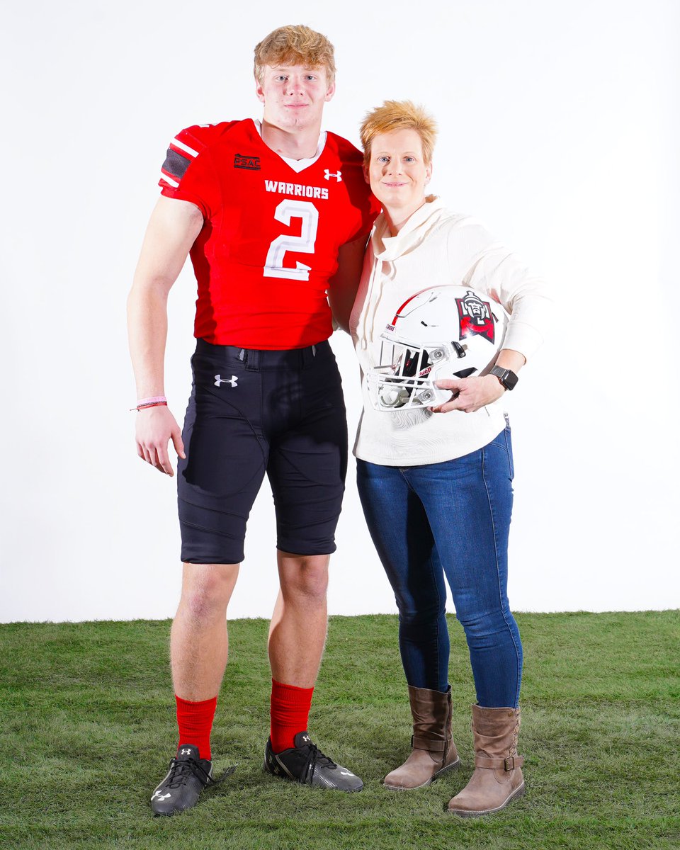 Mason Semmel (@2semmel) on Twitter photo After an awesome visit at East Stroudsburg I am beyond blessed to have earned an offer. <a href="/Aaron_Menapace/">Aaron Menapace</a> <a href="/HawksHSfootball/">Hamburg Hawks HS Football</a> <a href="/CoachHartranft/">Ty Hartranft</a> <a href="/hoffert_matt/">Matt Hoffert</a> <a href="/Jimterwilliger/">Jimmy Terwilliger</a> After an awesome visit at East Stroudsburg I am beyond blessed to have earned an offer. <a href="/Aaron_Menapace/">Aaron Menapace</a> <a href="/HawksHSfootball/">Hamburg Hawks HS Football</a> <a href="/CoachHartranft/">Ty Hartranft</a> <a href="/hoffert_matt/">Matt Hoffert</a> <a href="/Jimterwilliger/">Jimmy Terwilliger</a>