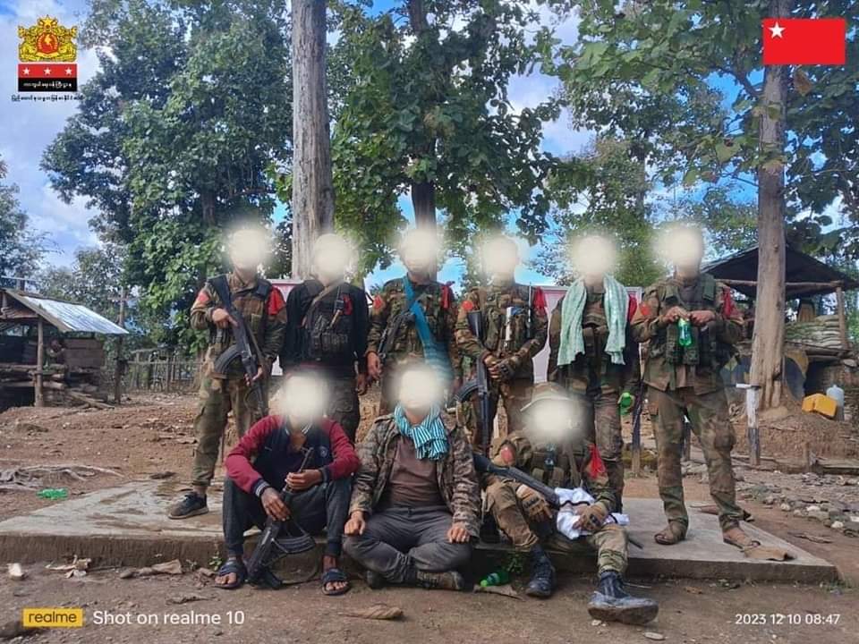 MannShein1's tweet photo. MOD of NUG has announced on Dec10 that PDFs had attacked the junta troops station in #Aungzayya village ,near #Homemalin Town since Dec7 and can occupy the station on Dec10 morning successfully.#Sagaing Div KTM
#HelpMyanmarIDPs
#2023Dec10Coup
#WhatsHappeningInMyanmar https://t.co/UkPB2Xiufg