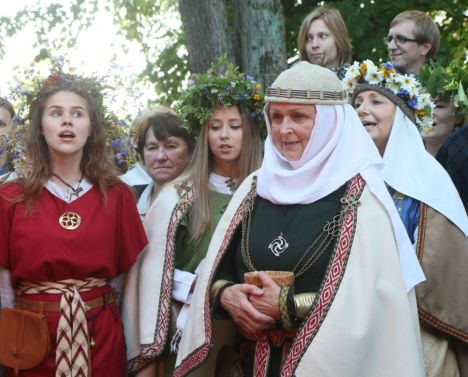 Correction2016's tweet photo. Lithuanians. https://t.co/FQhvTSmYoW
