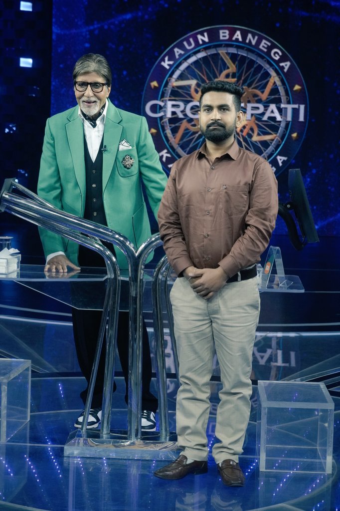 suniljkcs's tweet image. It's an honour for me to become 1st & only contestant to represent #Jammu
#JammuKashmir
in such a big platform of TV reality show #KBC2023 HotSeat 💺 from millions.
Thanks to
@OfficeOfLGJandK @DrJitendraSingh @manojsinha_ @diprjk @dograjournalist @socialepfo @SrBachchan @SonyTV